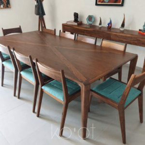 Ko'ot Dining Table