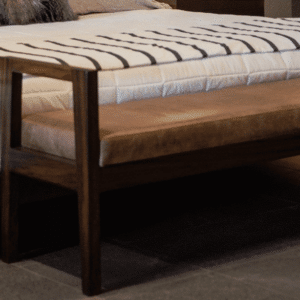Orecchio Bench